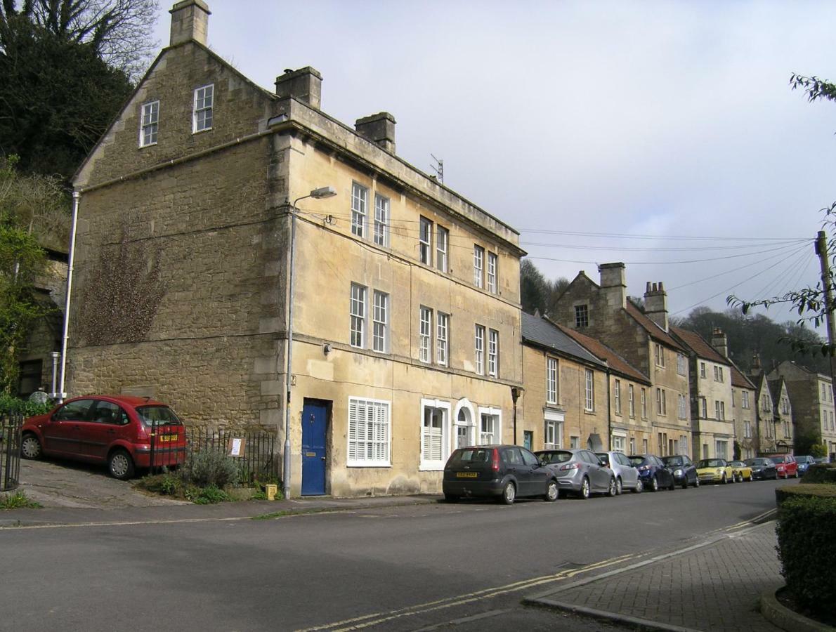 38 Newtown Guest House Bradford-On-Avon Exterior photo