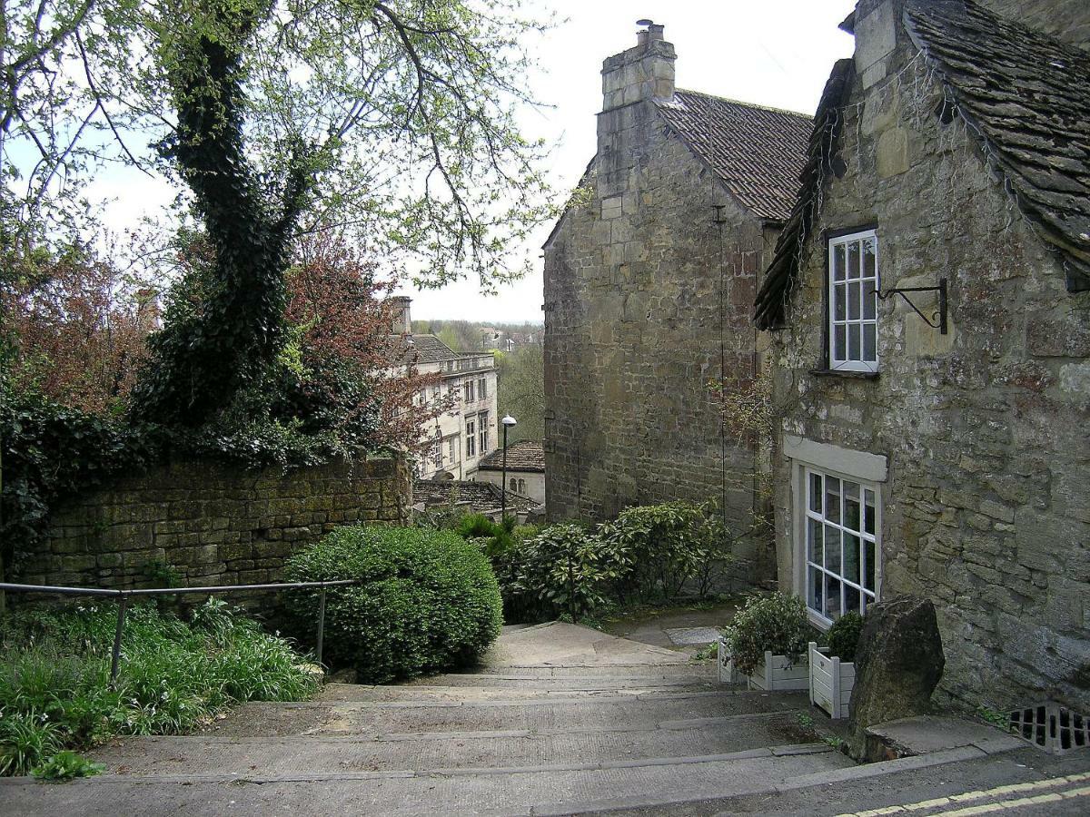 38 Newtown Guest House Bradford-On-Avon Exterior photo